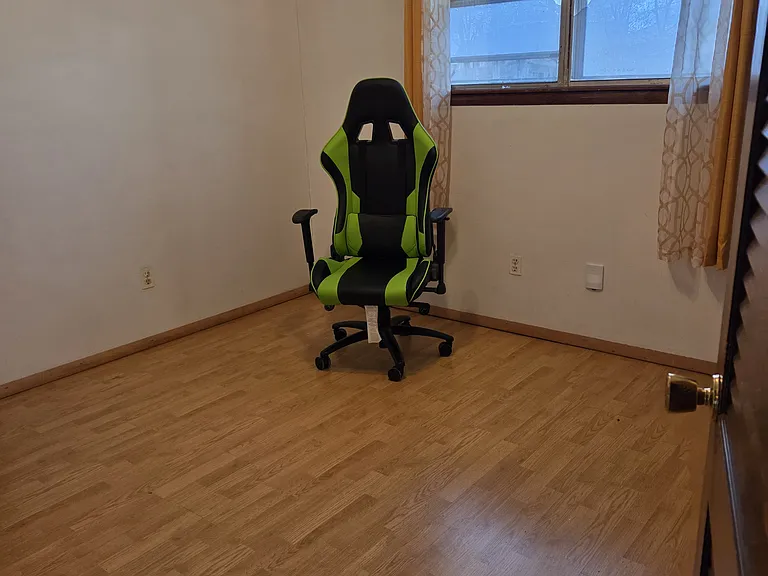 Bdrm / office