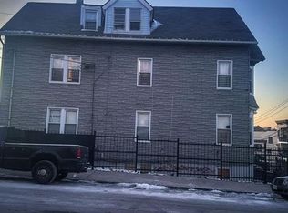 82 Maple St, Yonkers, NY 10701