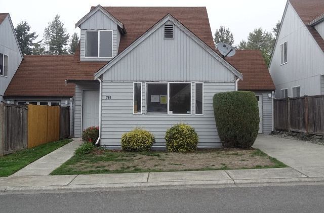 1st image of 135 99th Street Ct E