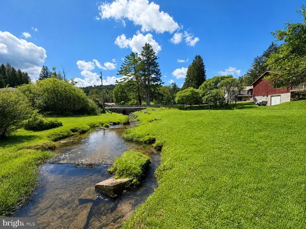 53 Wildcat Rd, Kane, PA 16735