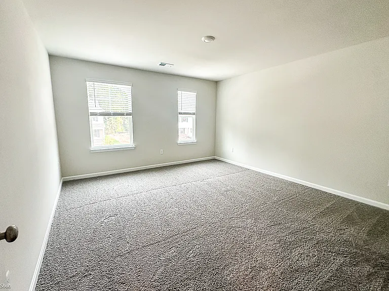 4044 Brians Ln — Photo 12