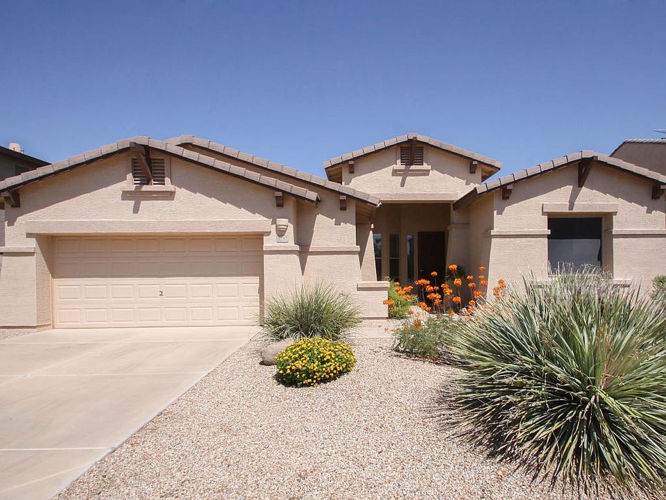 1st image of 3152 E Buena Vista Dr