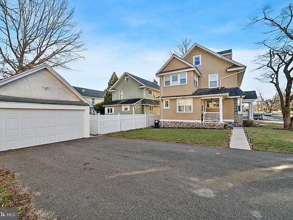 2nd image of 341 Wayne Ave