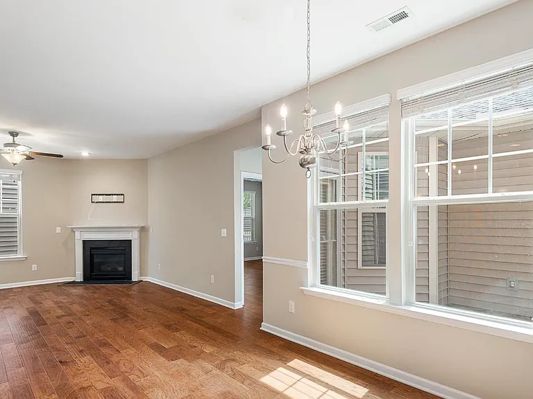 738 Keystone Park Dr — Photo 38