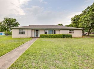 503 W Hillcrest St, Keene, TX 76059