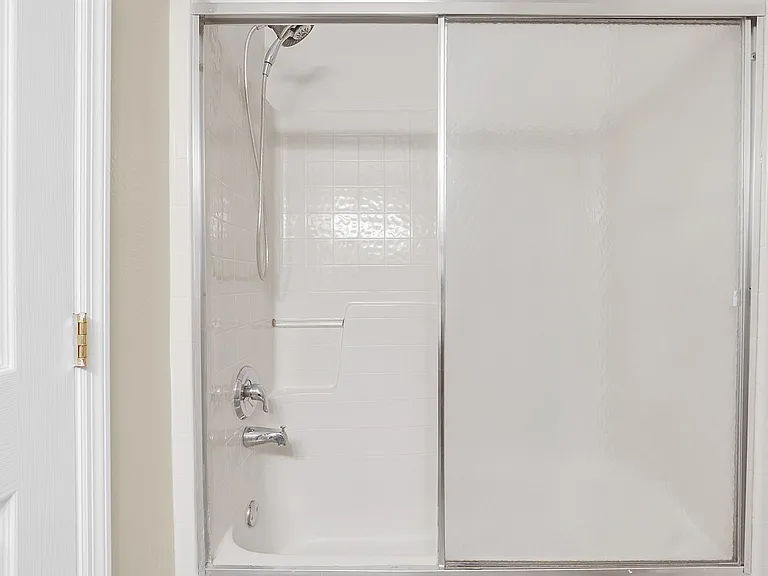 1422 Saffron Trl — Photo 25