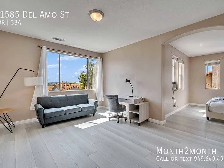 21585 Del Amo St — Photo 7