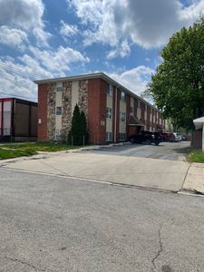 4620 Fishermans Ter APT Ge, Lyons, IL, 60534
