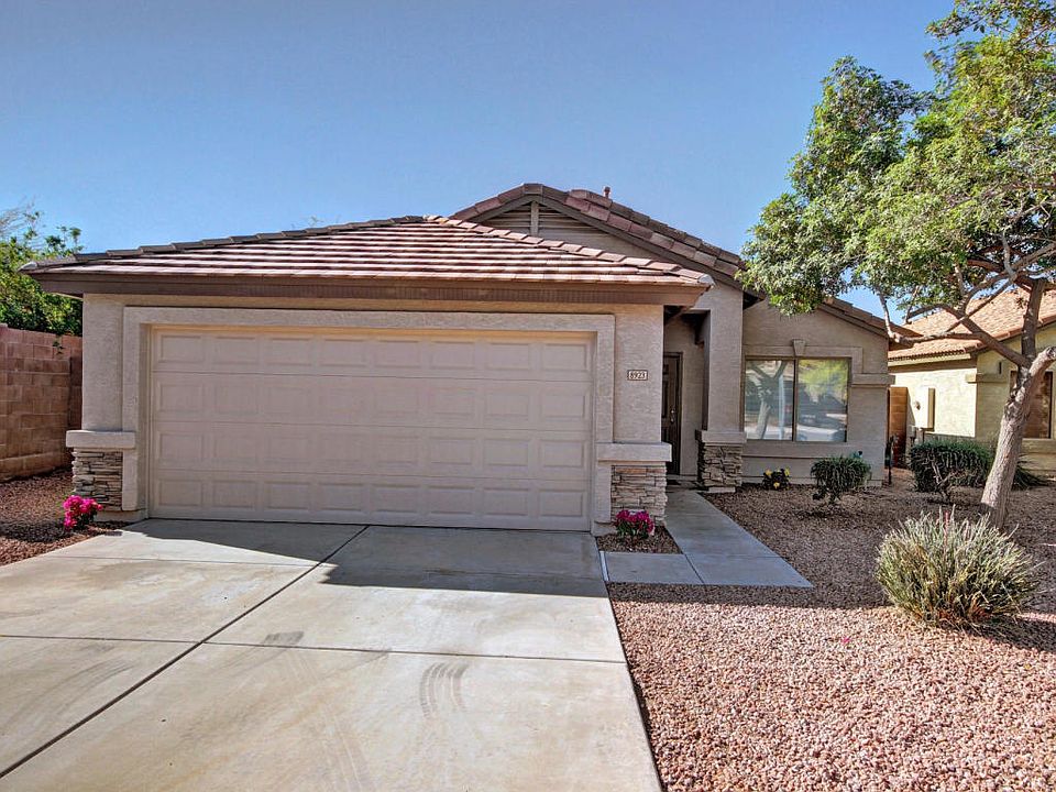 1st image of 8923 E Fairbrook St