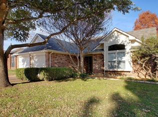 7012 Spring Creek Trl, Watauga, TX 76148