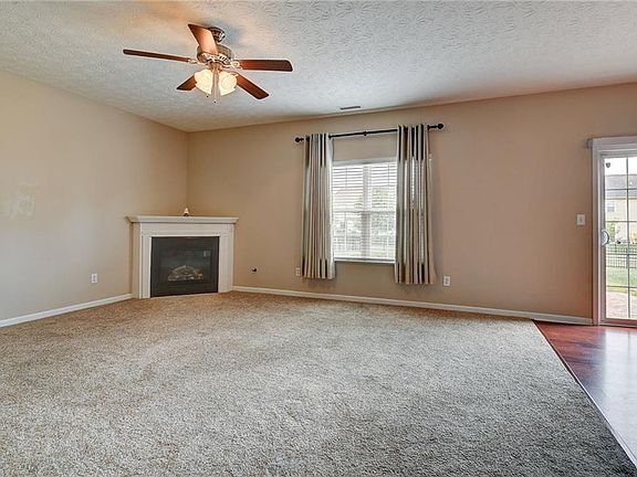 4th image of 13835 Keams Dr