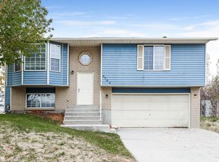 6754 S Clernates Dr, West Jordan, UT 84081