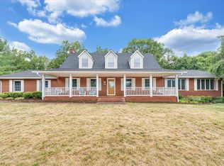 7031 Highfields Farm Trl, Roanoke, VA 24018