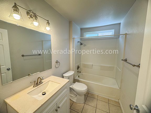 5th image of 3638 Altadena Ave APT 3