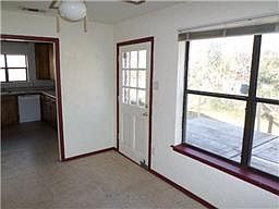 5th image of 626 Lazy River Dr