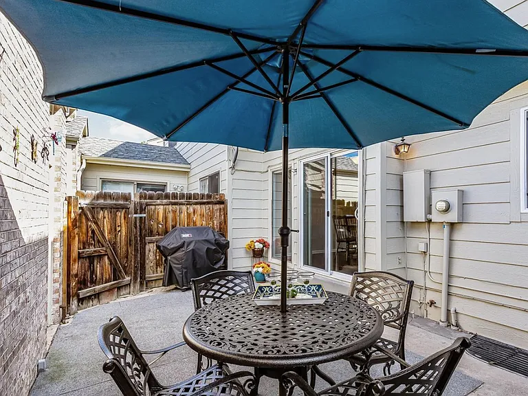 7622 S Cove Cir — Photo 19