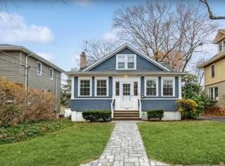 228 Carmita Ave, Rutherford, NJ 07070