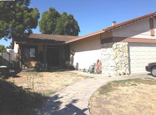 2450 Hibiscus Dr, Hayward, CA 94545