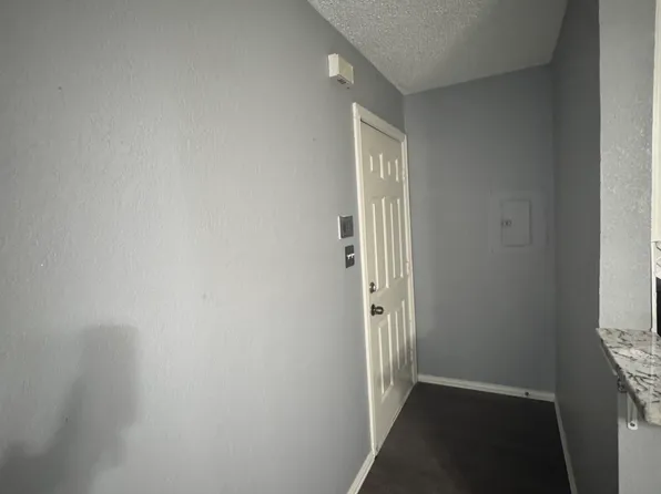 1704 Baird Farm Cir, Arlington, TX