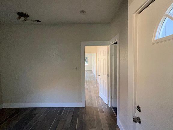 2nd image of 1224 East St