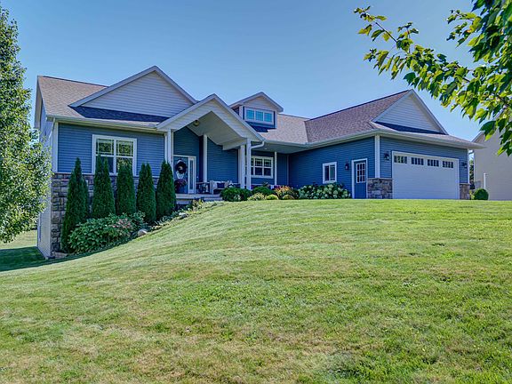 2nd image of 278 Farm Ln