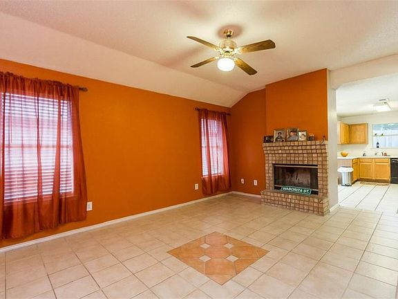 5th image of 577 Majestic Park Ln