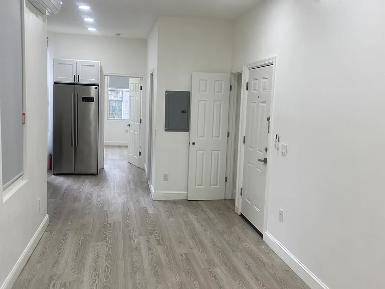 188 Manhattan Ave — Photo 14