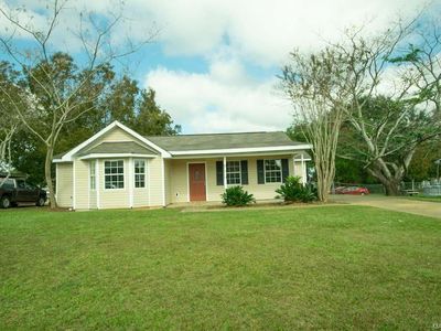 224 Begonia Dr, Taylor, AL, 36301