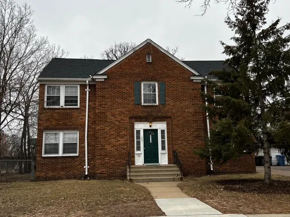 814 5th St SE APT 4, Minneapolis, MN 55414