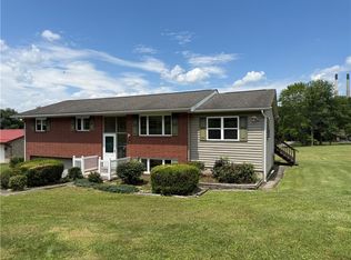 215 Furnace Ln, New Florence, PA 15944