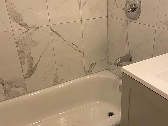 5th image of 1316 72nd St #1