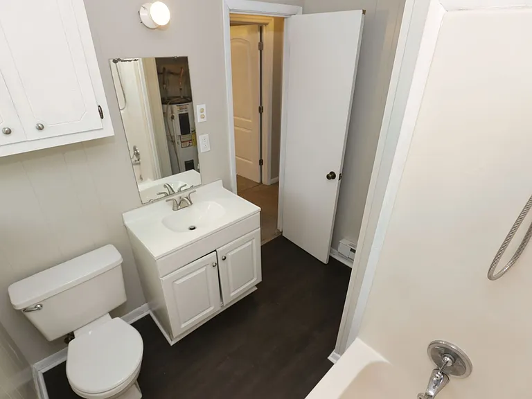 306 Tarver St SE — Photo 4
