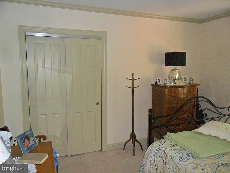 222 Delaware St #2 — Photo 5