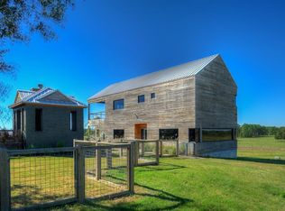 127 Roberts Spur, Huntsville, TX 77320