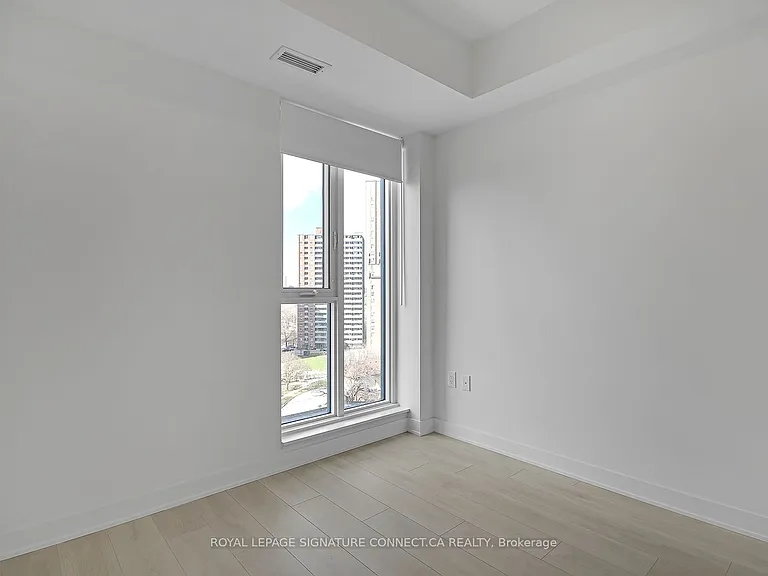 130 River St #909 — Photo 15