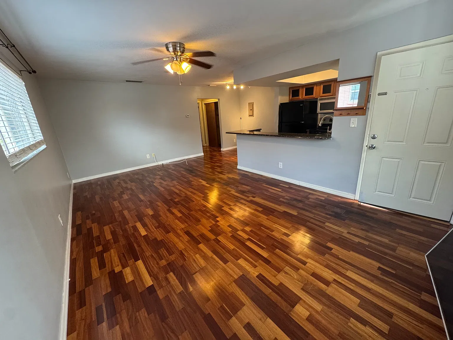 1 bed, 645 sqft, $1,500 — Photo 3