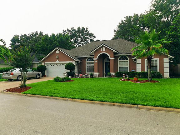 3rd image of 1036 Blackberry Ln