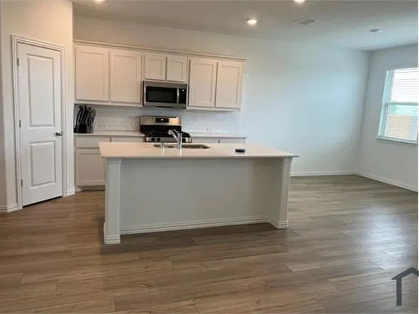 8012 Lindheimer Ln, McKinney, TX 75071
