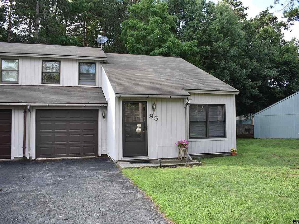 1st image of 95 Arrow Wood Pl