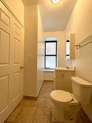 Rented by (Legacy) NY Quality Living Uptown | media 5