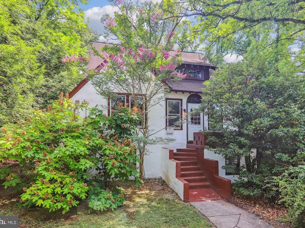 4201 Queensbury Rd, Hyattsville, MD 20781