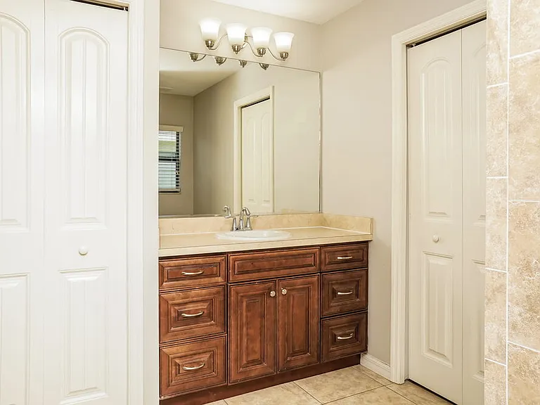 433 San Lorenzo Ct — Photo 11