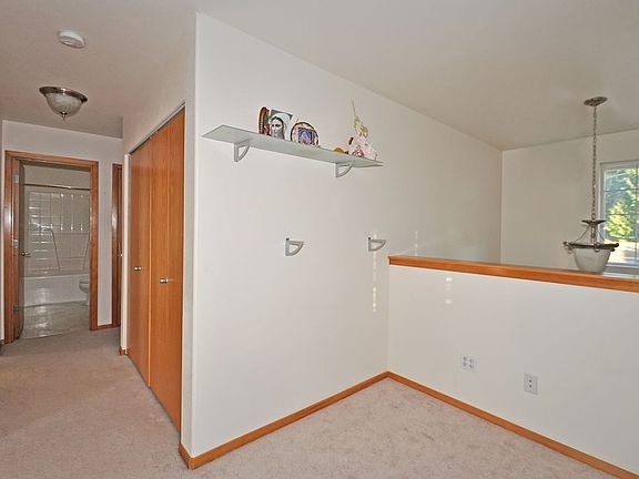 4th image of 1812 94th Dr SE #A