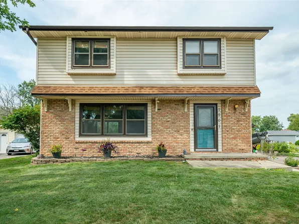 1201 4th St NW, Altoona, IA 50009