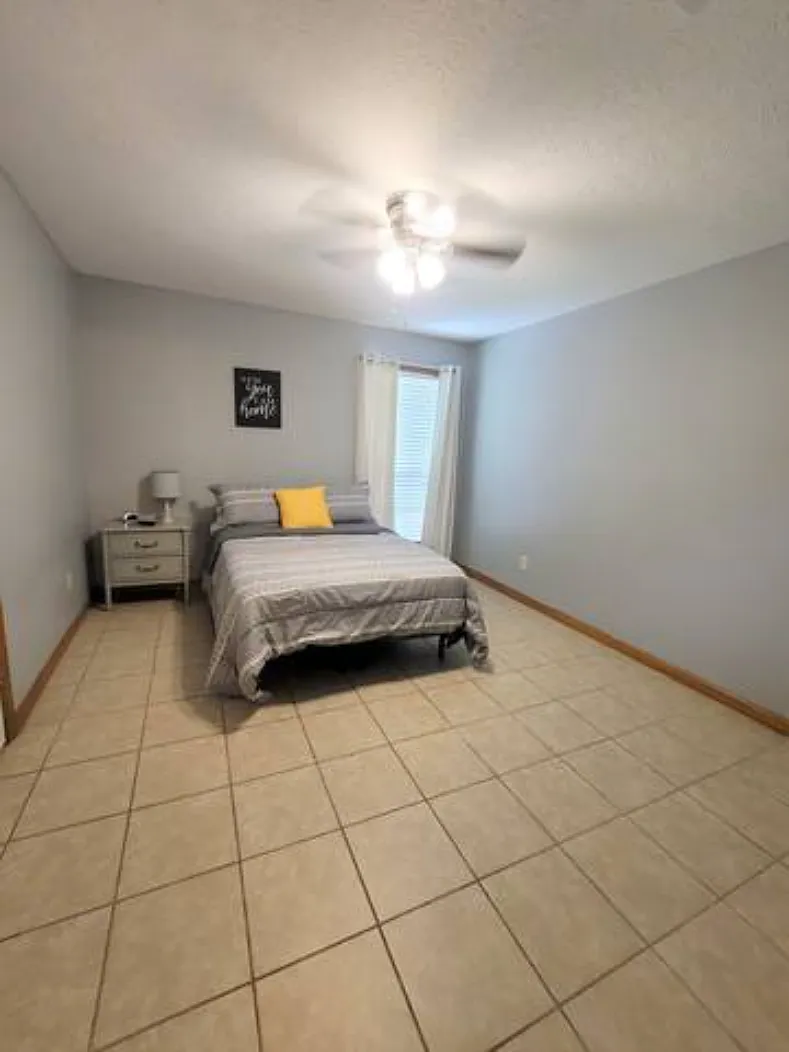 1408 Christie - 1 — Photo 2