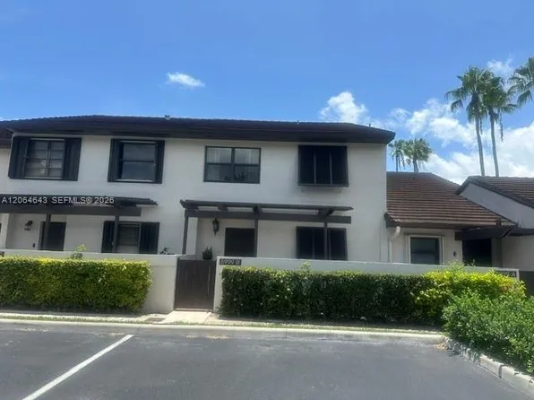 8999 SW 133rd Ct APT B, Miami, FL 33186