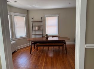 214 Garfield Ave, Mineola, NY 11501