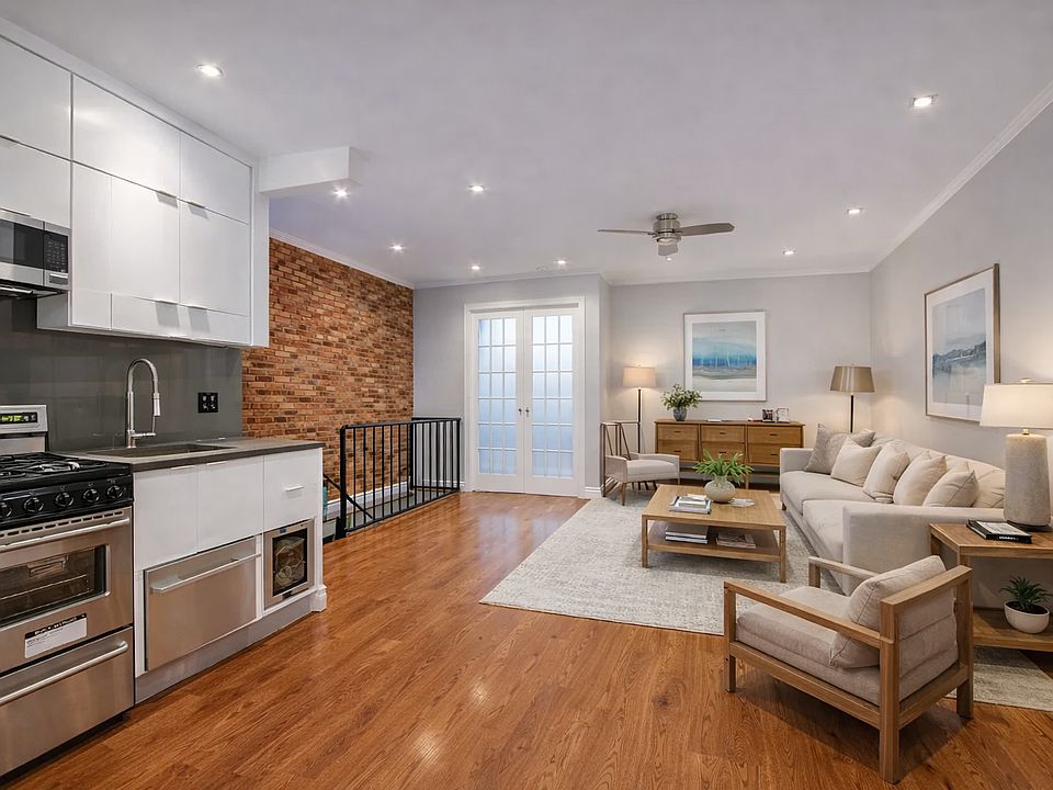 1st image of 257 Bleecker St #1D