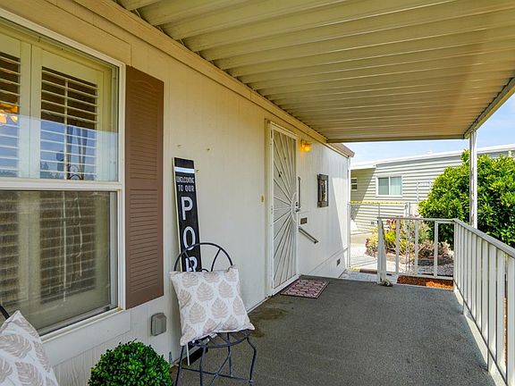 4th image of 59 Lemon Tree Circle