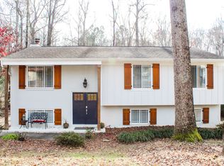 406 Indigo Dr, Cary, NC 27513
